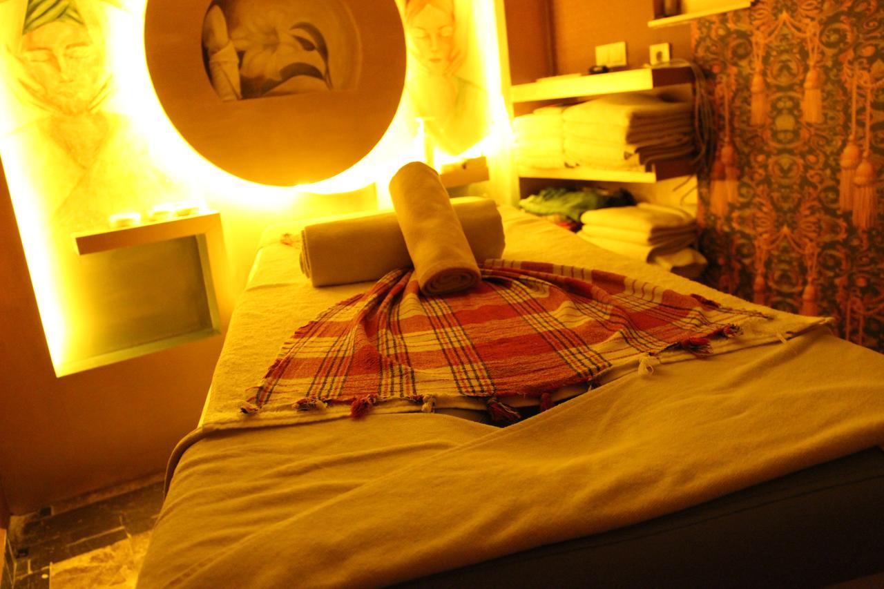 Amara Old City Hotel & Spa Istanbul Bagian luar foto